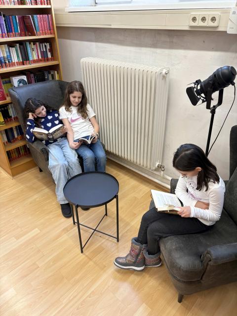 Bibliothek Foto lesen 2026