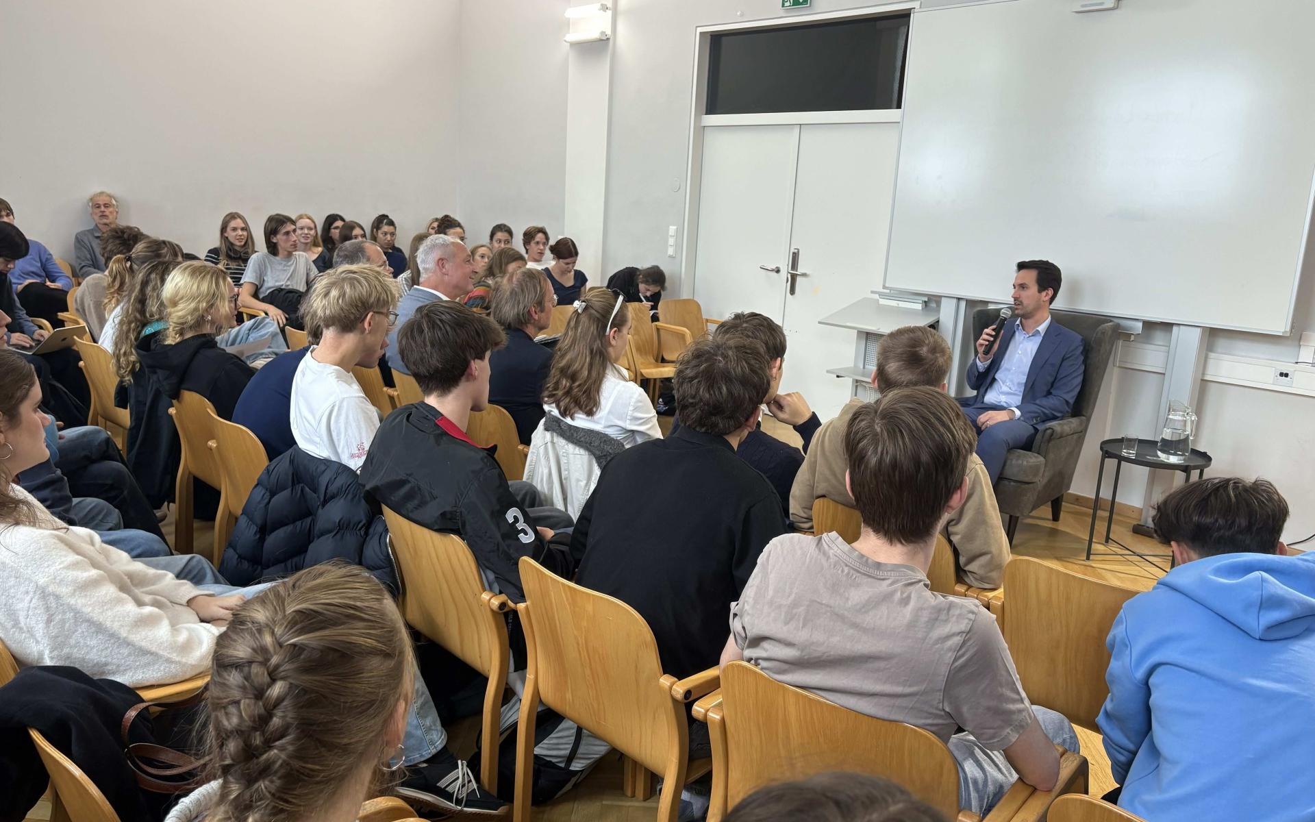 Polittalk Wiederkehr 2