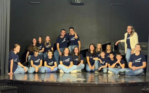 albanischeis Musiktheater 2025